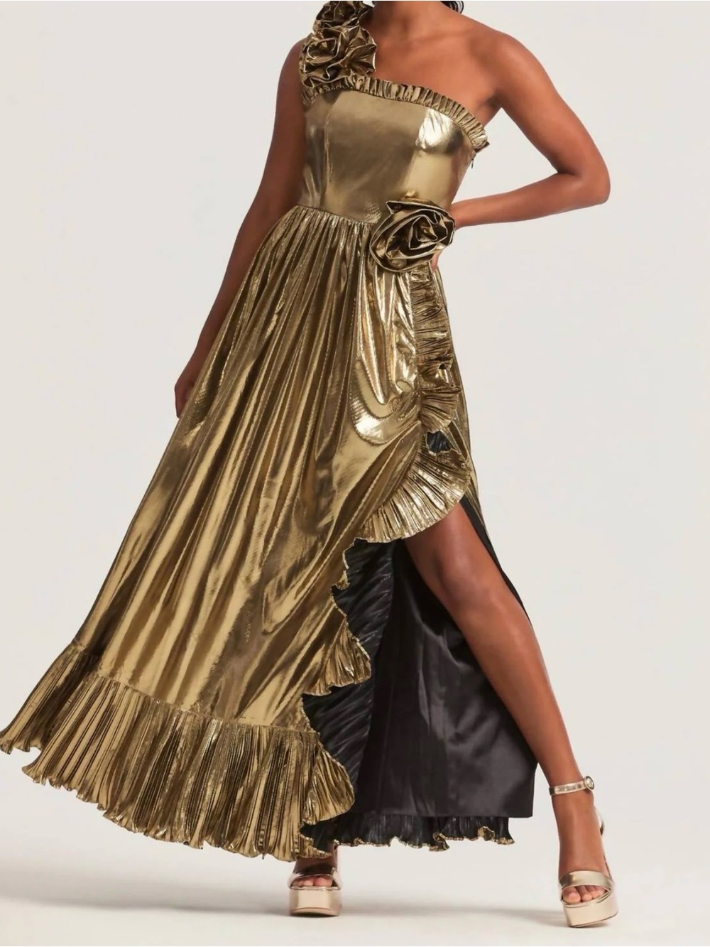Gold One-Shoulder Evening Gown Fazal Gold One-Shoulder Metallic Fazal Gown SZ 6